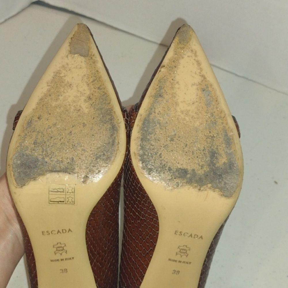 SNAKESKIN Escada Heels brownish reddish color size 38 - Picture 5 of 12